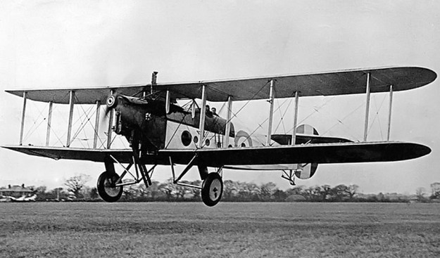 The Beardmore Typhoon-powered Avro 549C Aldershot IV flown by Bert Hinkler during a flight demonstration on 24 January 1927. The inverted engine allows a good view from the cockpit.