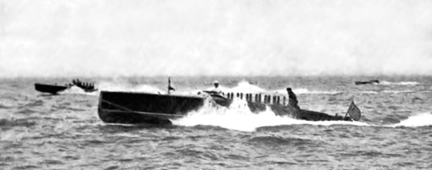 Disturber IV 1915 Race Disturber IV 1915 Race