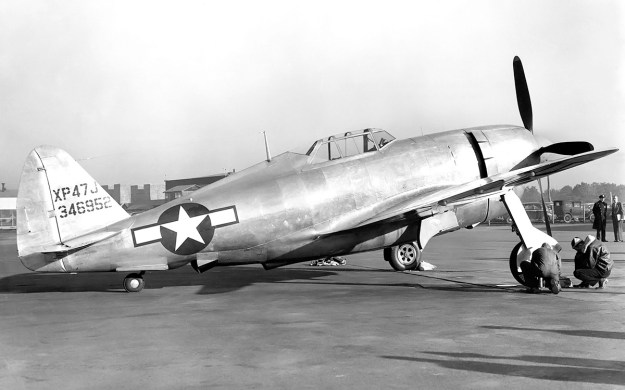 Republic XP-47J right