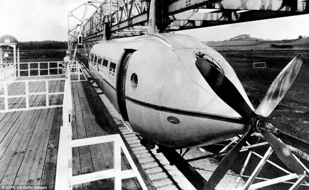 Bennie Railplane four blade