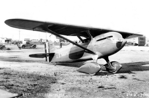 Curtiss XF6C-6 Page Navy Racer 18-08-1930