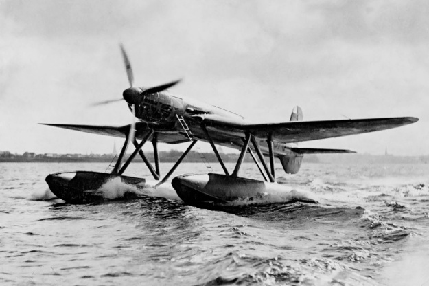 Heinkel He 119 V3 b
