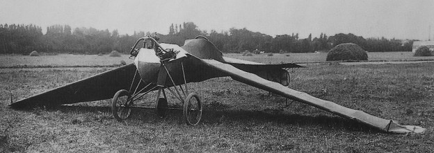Dubois Riout front wings down
