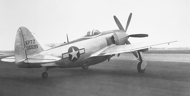 Republic XP-72 No 2 right rear