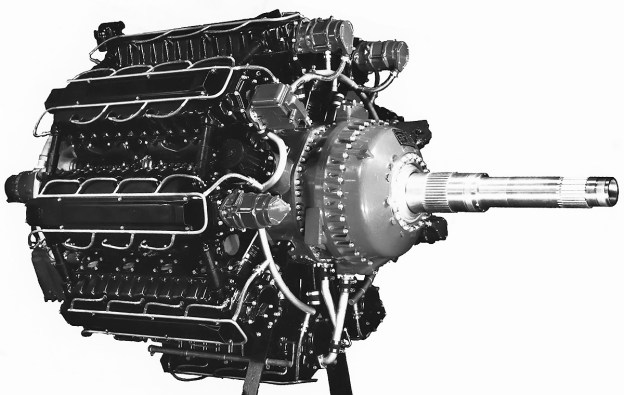 Lycoming XR-7755-3 side