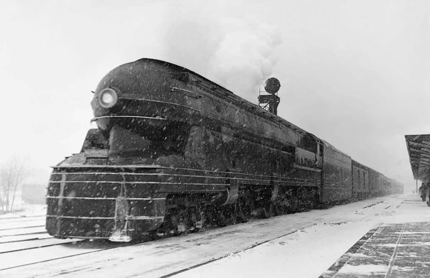 PRR S1 6100 Englewood snow
