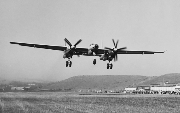 Hughes XF-11 no1 first flight