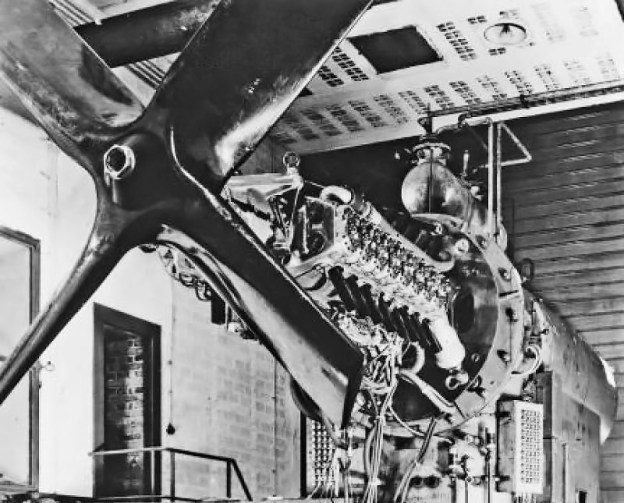 KHD Dz 710 test stand crop