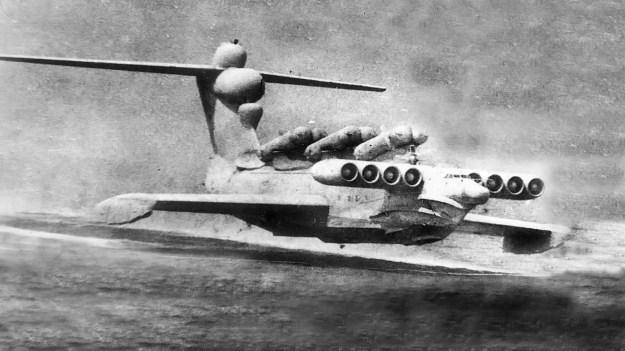Lun MD-160 Ekranoplan cruiser