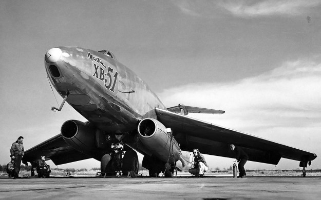 Martin-XB-51-ground