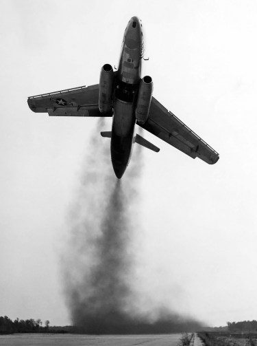 Martin-XB-51-takeoff