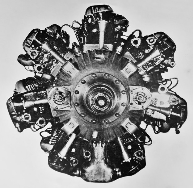 Alfa-Romeo-1101-front