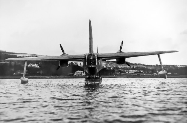 Blackburn-B20-rear-water